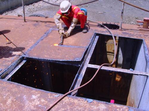 Inspection of vessel repairs in West Africa, 2008